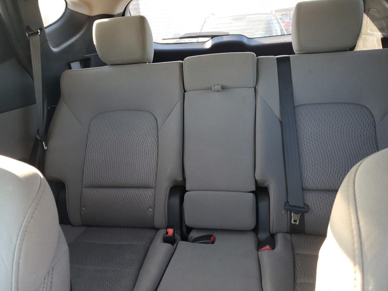 2013 Hyundai Santa Fe VIN 5XYZT3LB3DG096753 Copart auction photo, mechanical / minor dent/scratches damage thumbnail 10