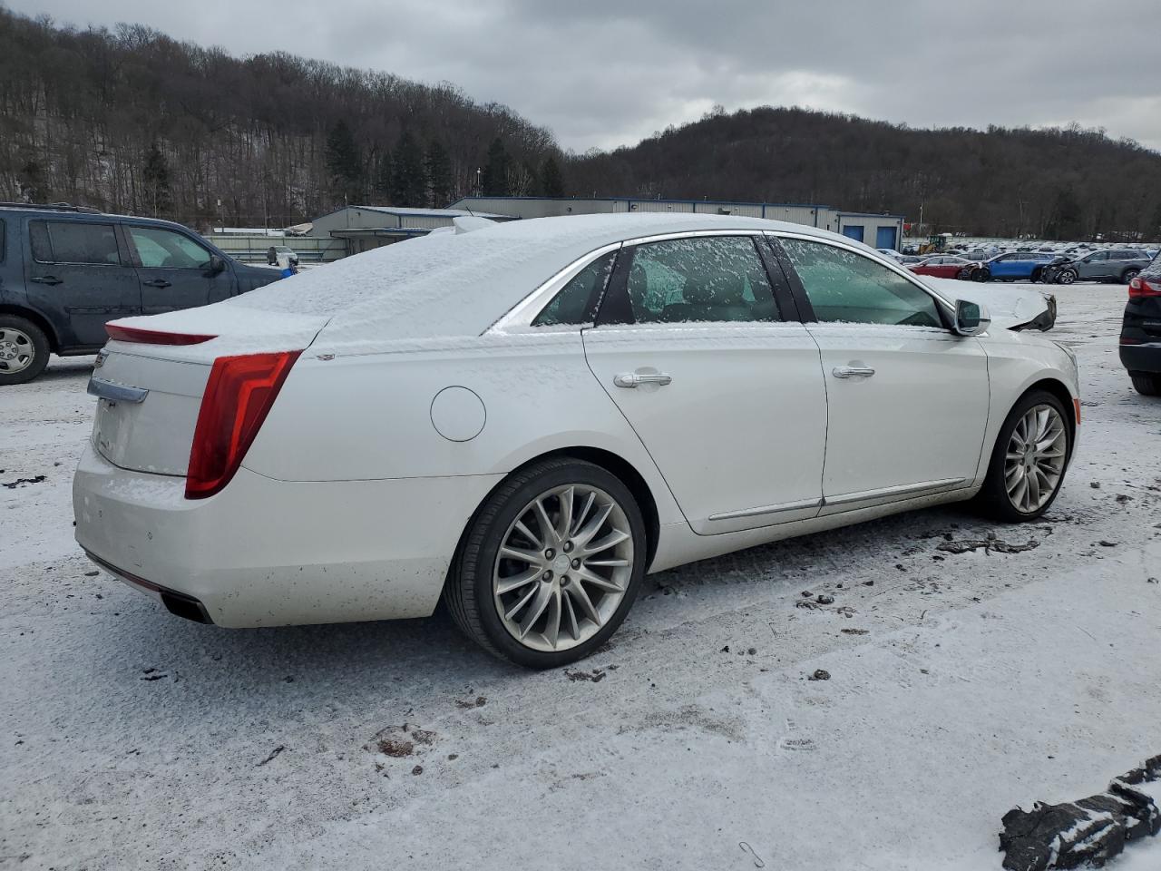 2016 Cadillac XTS VIN 2G61T5S38G9109826 Copart auction photo, front end damage thumbnail 3