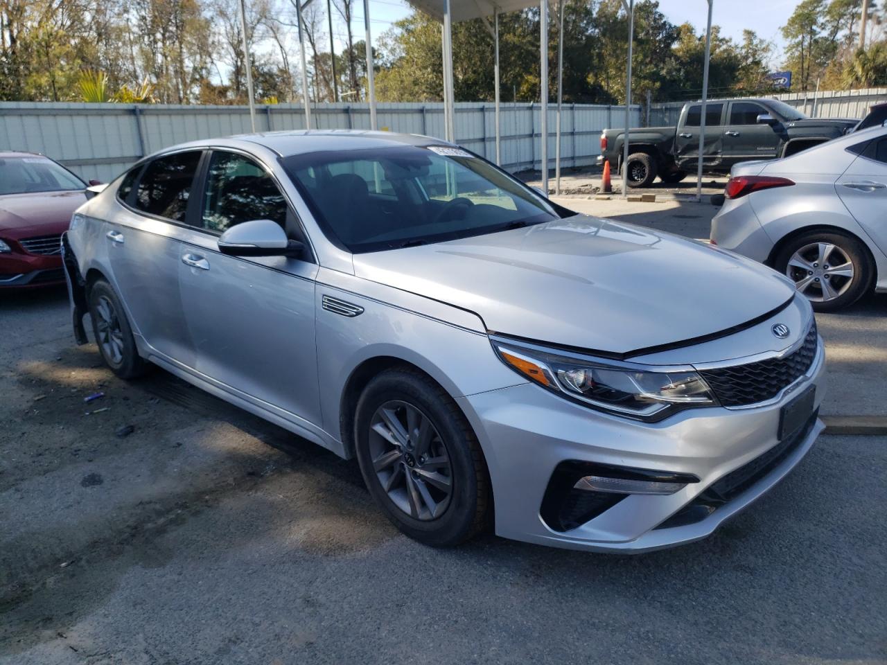 2020 KIA Optima VIN 5XXGT4L31LG386692 Copart auction photo, rear end damage thumbnail 4