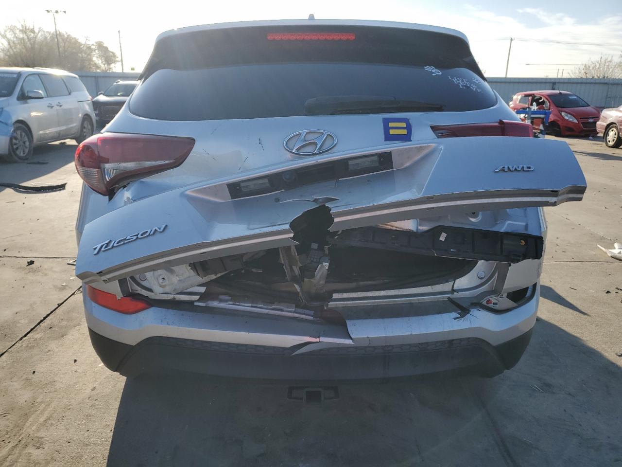 2018 Hyundai Tucson VIN KM8J3CA48JU622978 Copart auction photo, burn - engine damage thumbnail 6