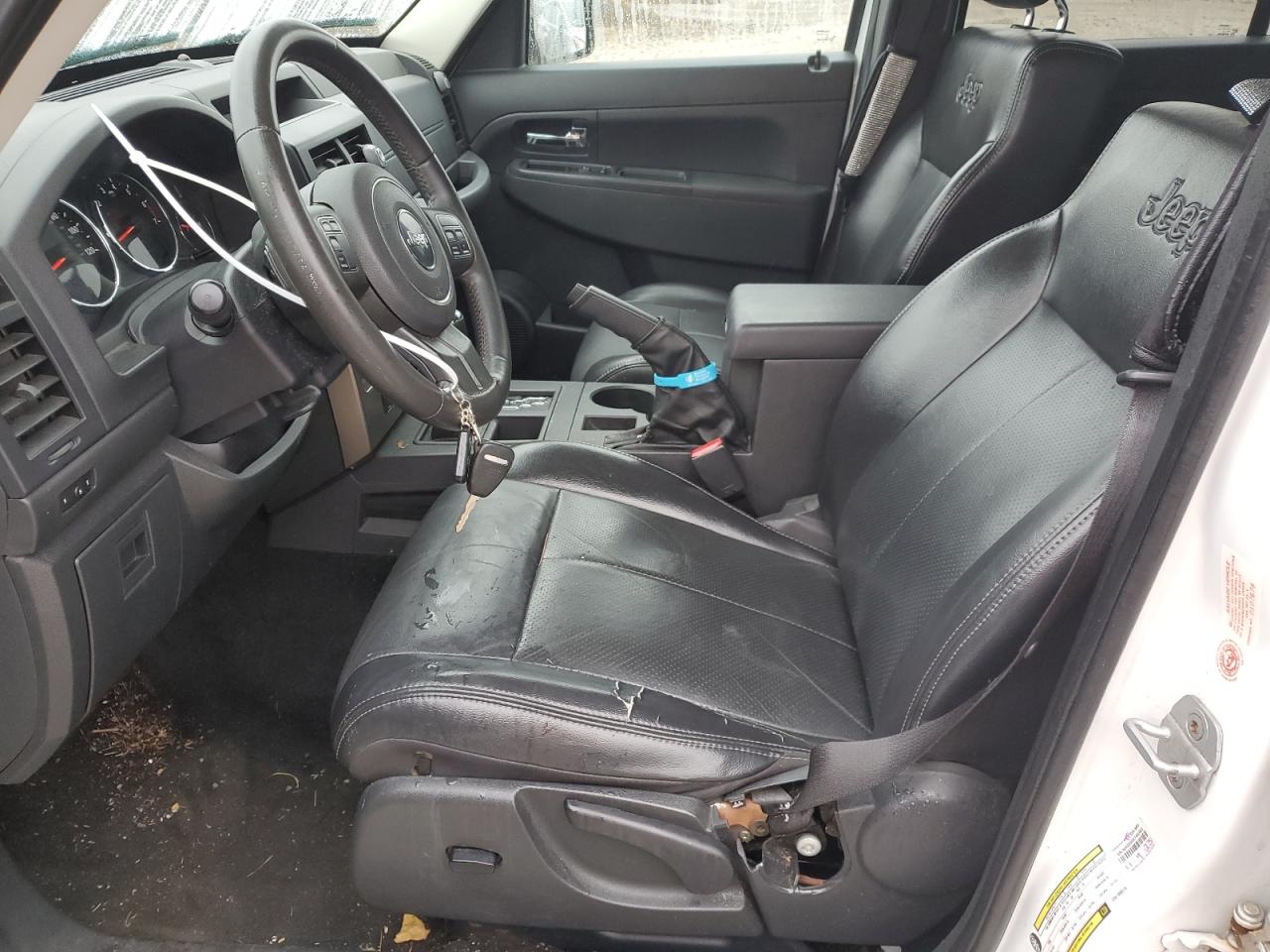 2012 Jeep Liberty (North America) VIN 1C4PJMAK0CW199376 Copart auction photo, front end damage thumbnail 7