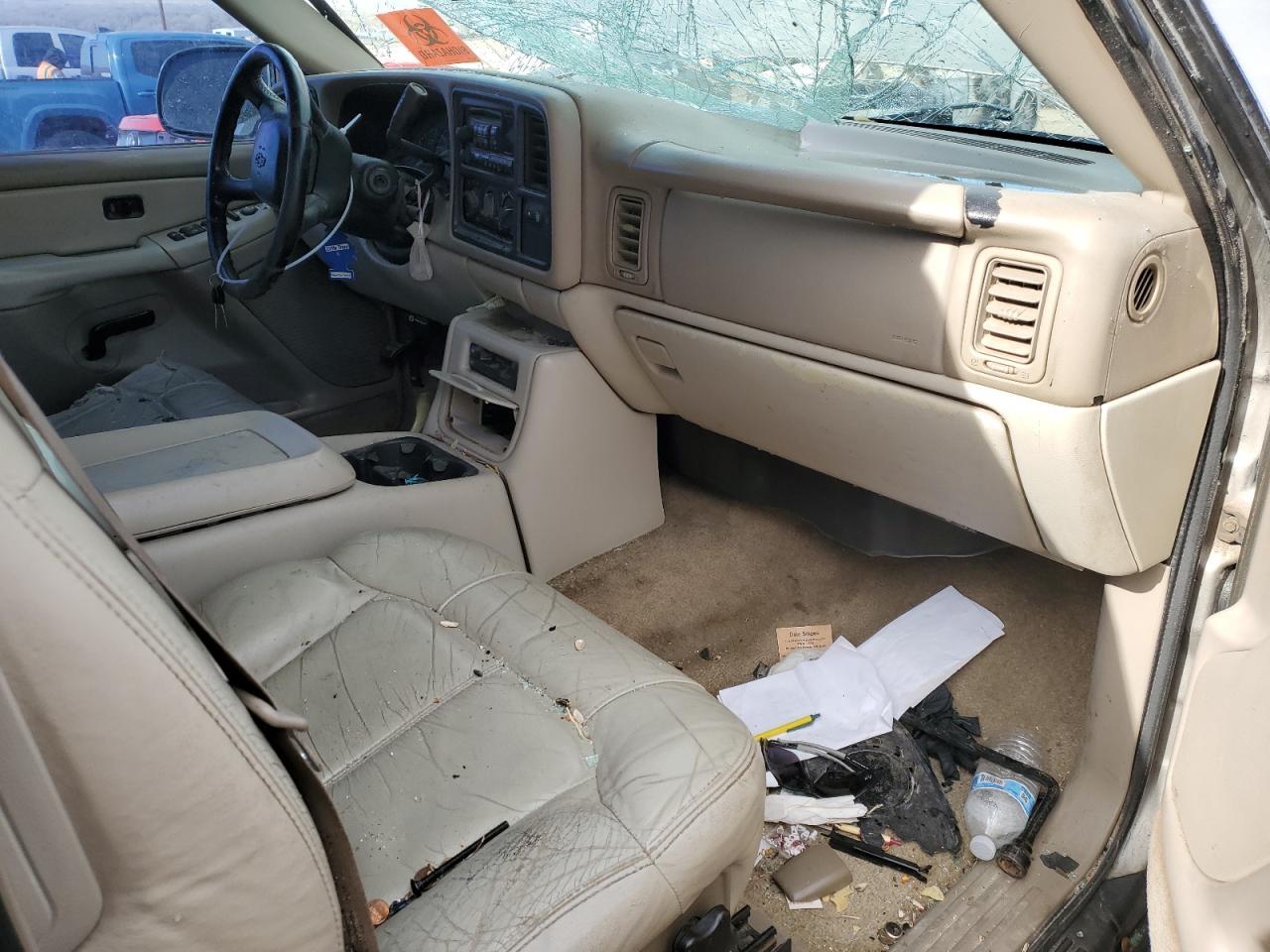 2002 Chevrolet Tahoe VIN 1GNEK13ZX2R145455 Copart auction photo, rollover damage thumbnail 8
