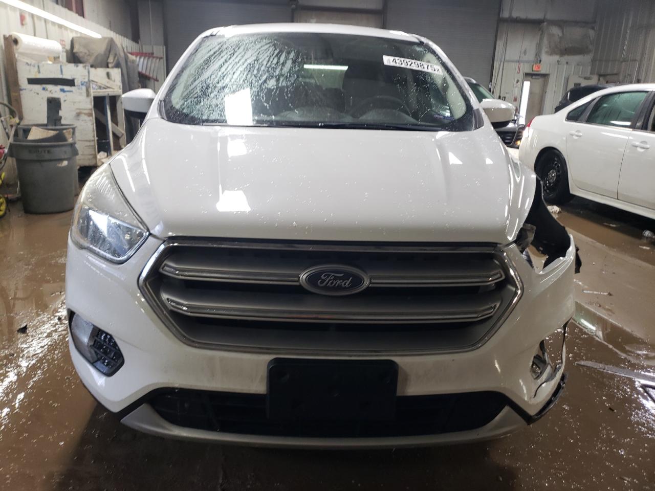 2017 Ford Escape VIN 1FMCU9G95HUB88203 Copart auction photo, front end damage thumbnail 5