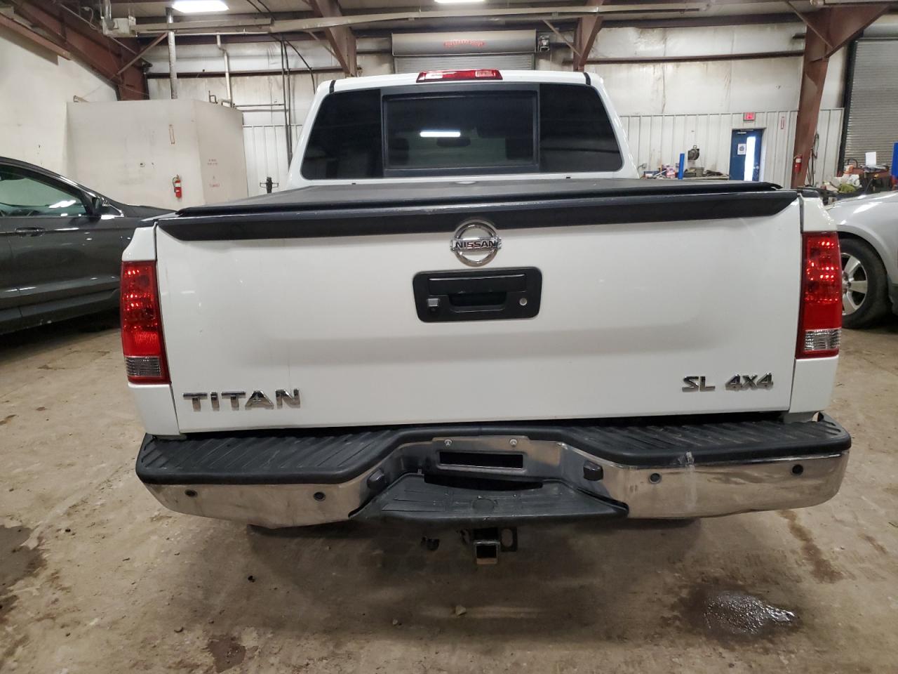 2015 Nissan Titan VIN 1N6AA0EC1FN513139 Copart auction photo, rear end damage thumbnail 6