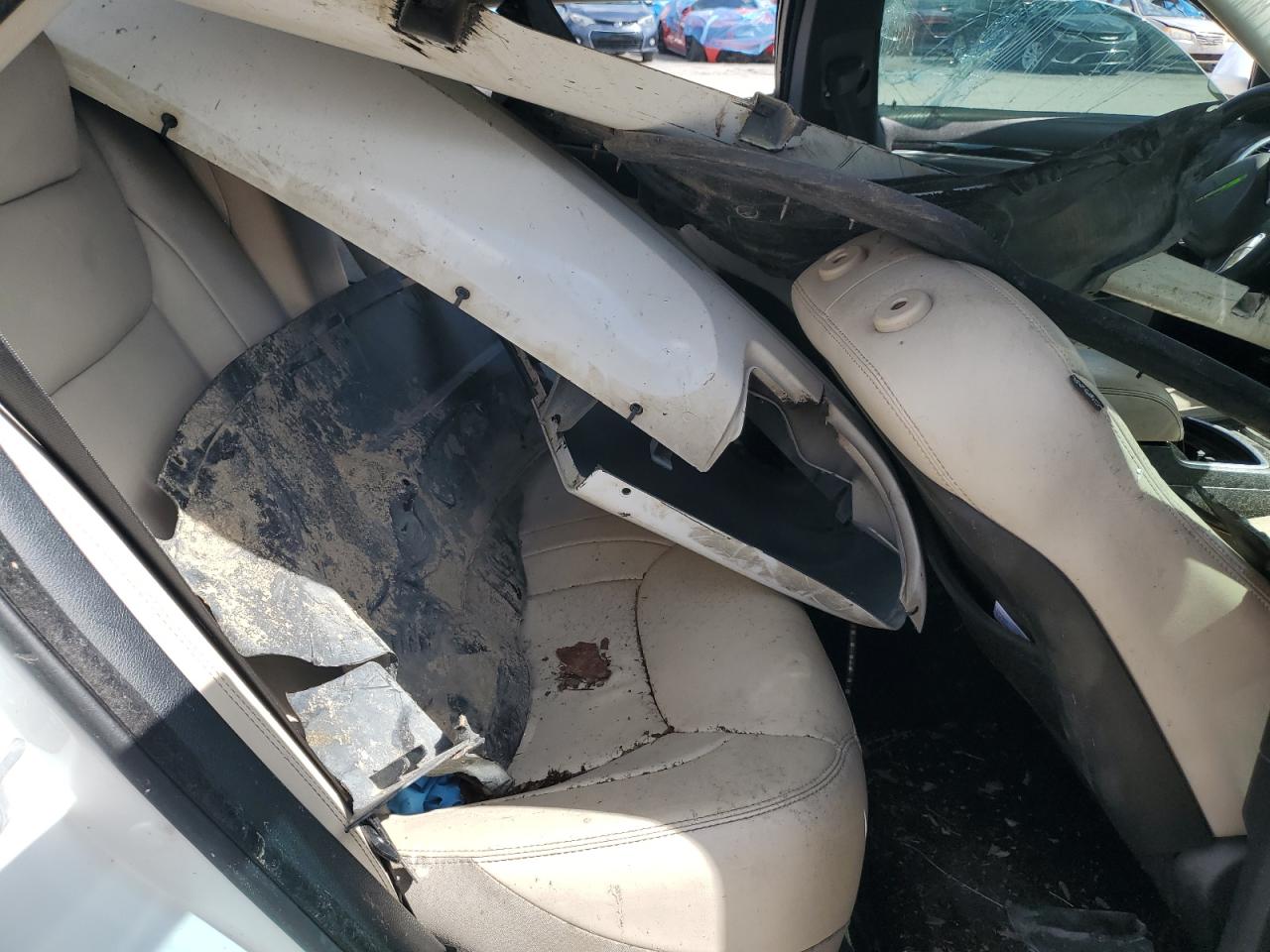 2015 Chrysler 300 VIN 2C3CCAAG1FH807447 Copart auction photo, all over damage thumbnail 11