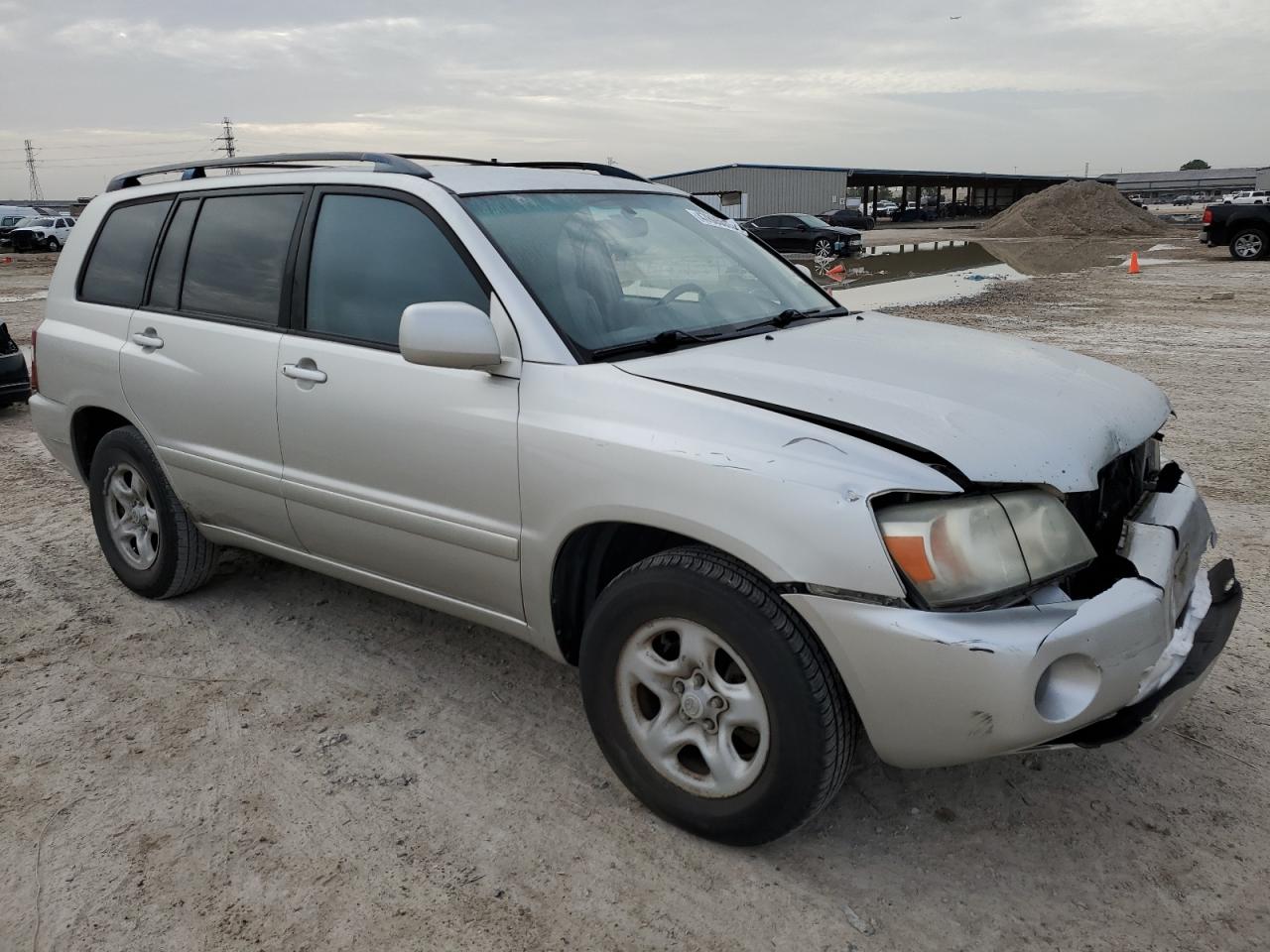 2006 Toyota Highlander VIN JTEGP21A260115006 Copart auction photo, front end / minor dent/scratches damage thumbnail 4