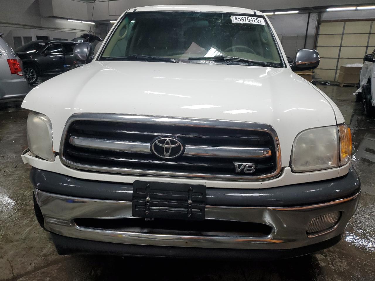 2000 Toyota Tundra VIN 5TBBT4417YS071028 Copart auction photo, front end / side damage thumbnail 5