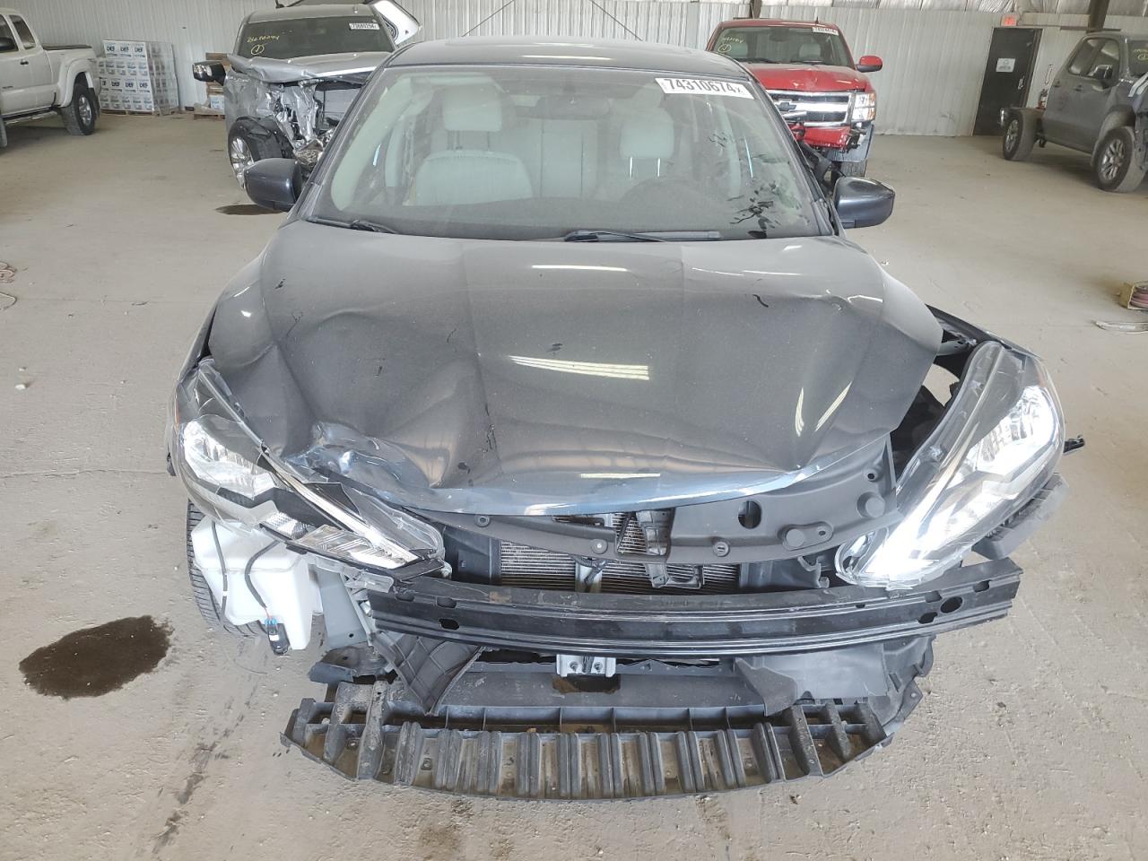 2017 Nissan Sentra VIN 3N1AB7AP3HY328326 Copart auction photo, front end / side damage thumbnail 5