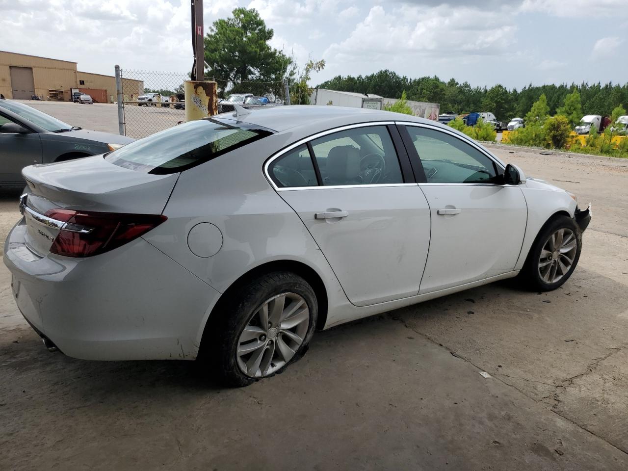 2014 Buick Regal VIN 2G4GK5EX2E9259075 Copart auction photo, front end damage thumbnail 3