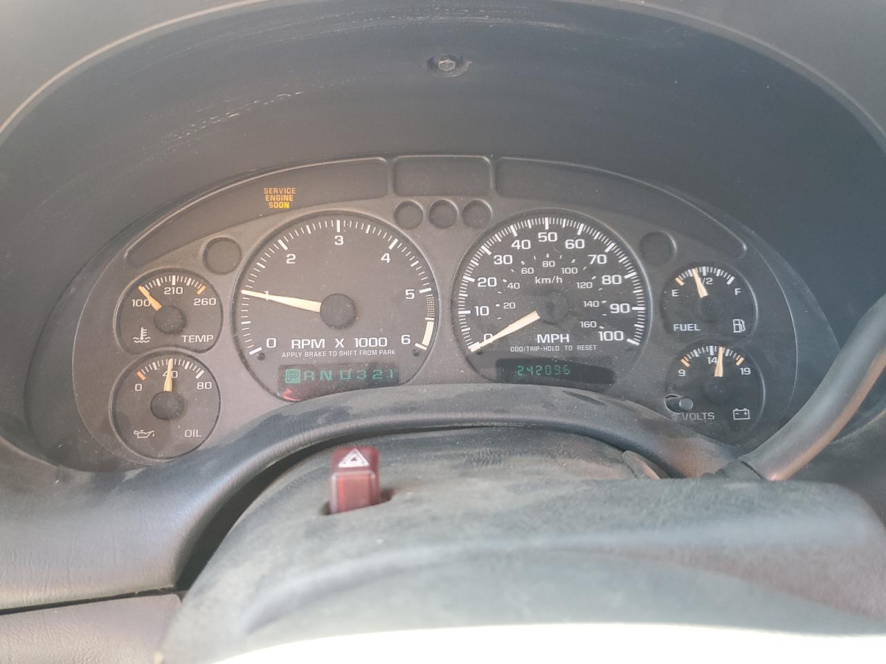 2002 Chevrolet S-10 Pickup VIN 1GCDT19W228136236 Copart auction photo, all over damage thumbnail 9