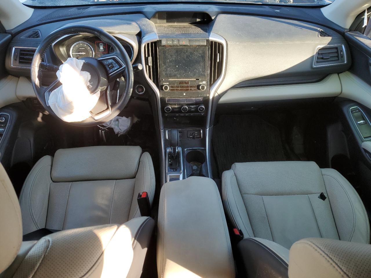 2020 Subaru Ascent VIN 4S4WMAPD4L3425670 Copart auction photo, side / front end damage thumbnail 8