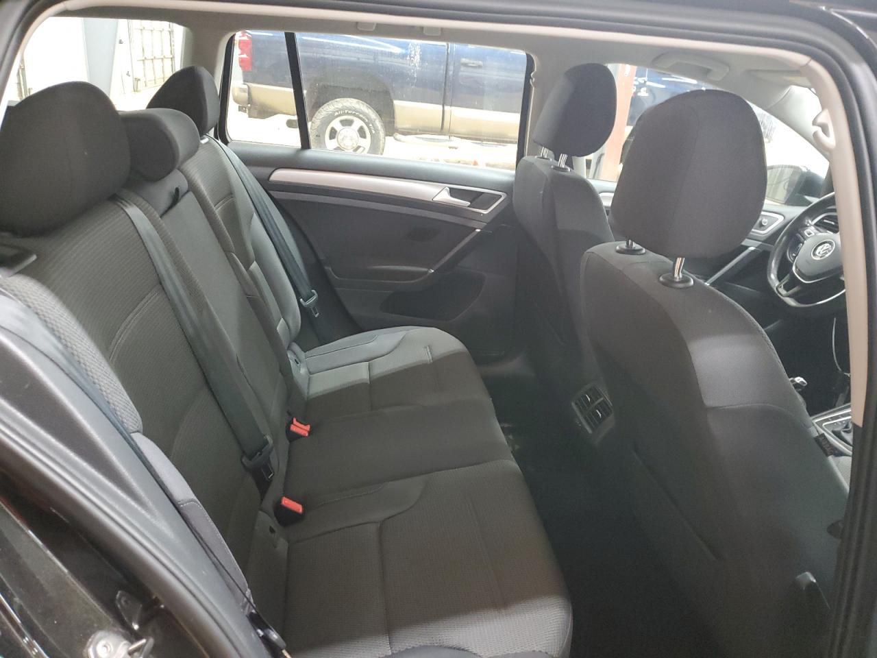 2016 Volkswagen Golf VIN 3VWC17AUXGM505701 Copart auction photo, rear end / side damage thumbnail 10