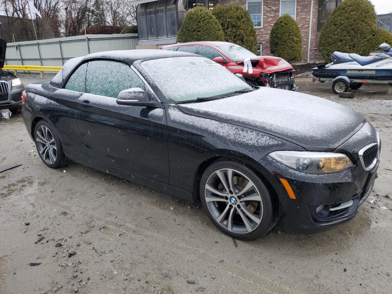 2015 BMW 2er VIN WBA1K7C50FV472531 Copart auction photo, side / front end damage thumbnail 4