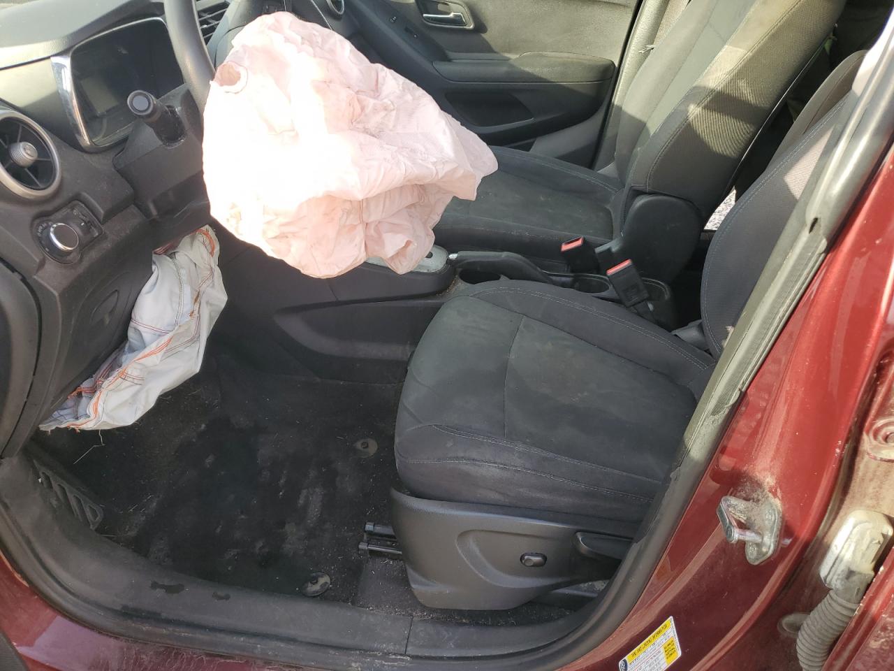 2016 Chevrolet Trax VIN 3GNCJKSB3GL227918 Copart auction photo, front end / side damage thumbnail 7