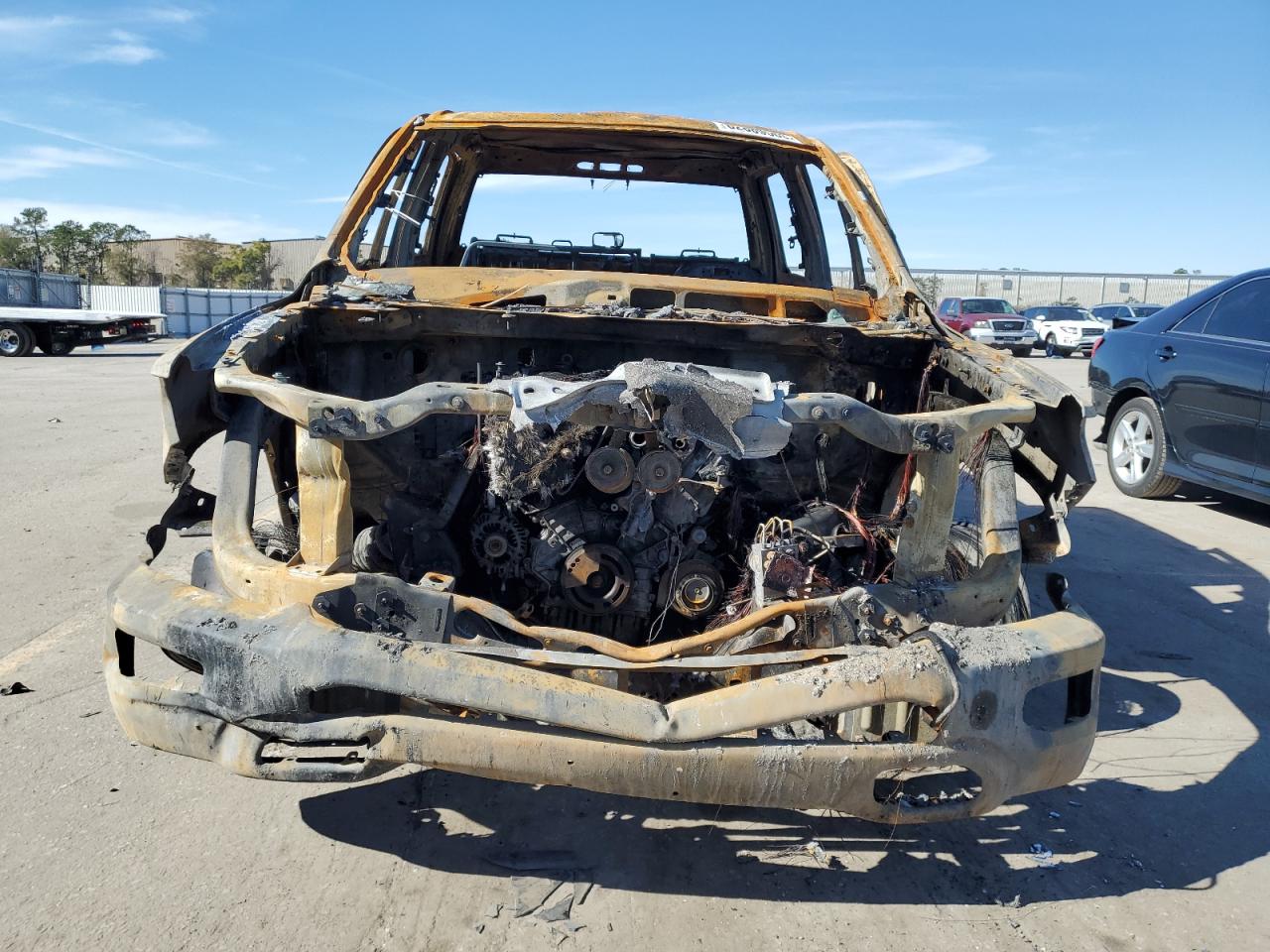 2022 RAM 1500 VIN 1C6RREFM7NN446474 Copart auction photo, burn damage thumbnail 5
