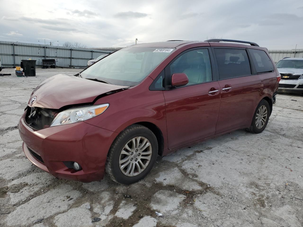 2016 Toyota Sienna VIN 5TDYK3DC1GS716089