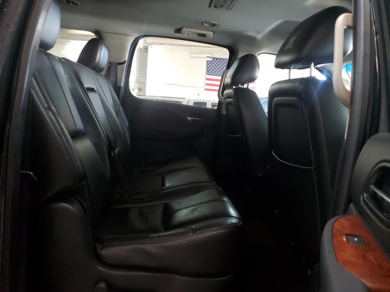 2012 Chevrolet Suburban VIN 1GNSKJE75CR291407 Copart auction photo, front end / side damage thumbnail 11