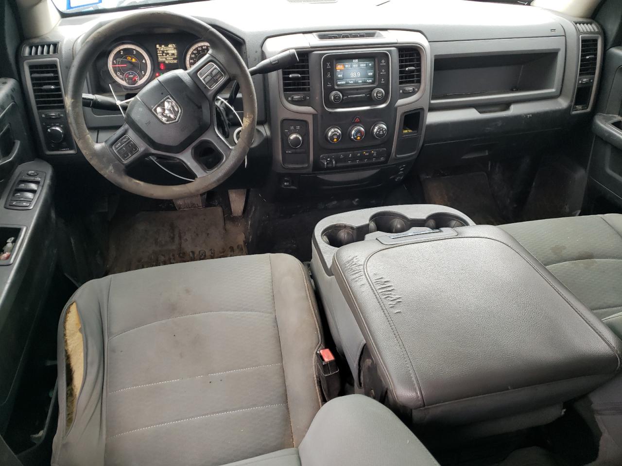 2018 RAM 2500 VIN 3C6UR5CL1JG368041 Copart auction photo, front end / minor dent/scratches damage thumbnail 8
