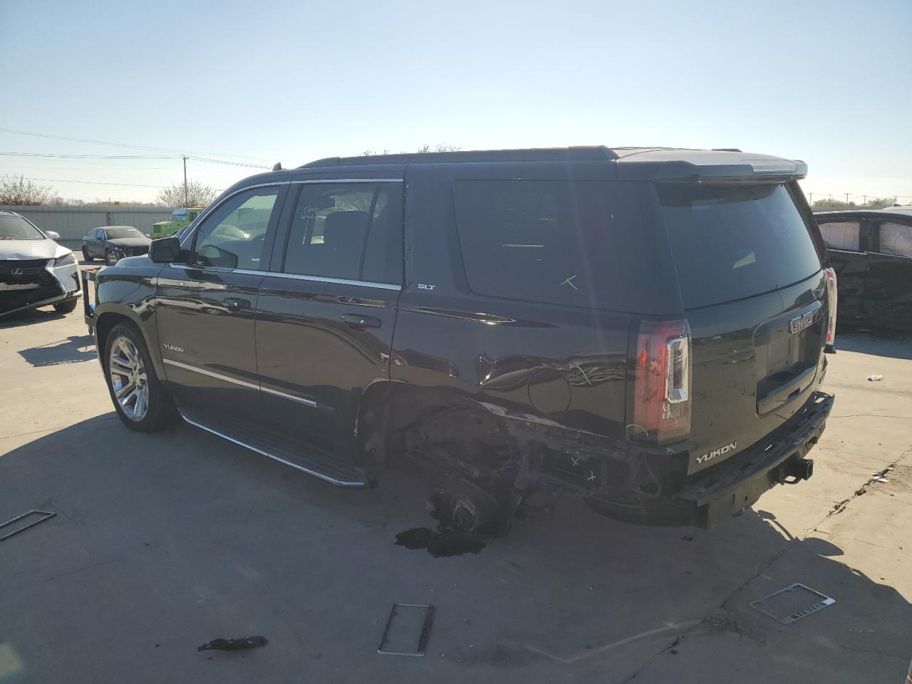 2018 GMC Yukon VIN 1GKS1BKC2JR296312 Copart auction photo, rear end damage thumbnail 2