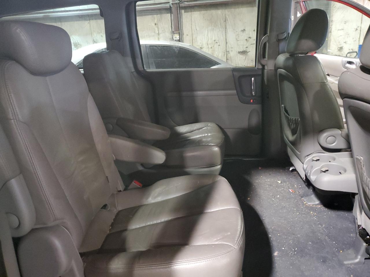2010 KIA Sedona VIN KNDMH4C34A6328379 Copart auction photo, front end / minor dent/scratches damage thumbnail 11