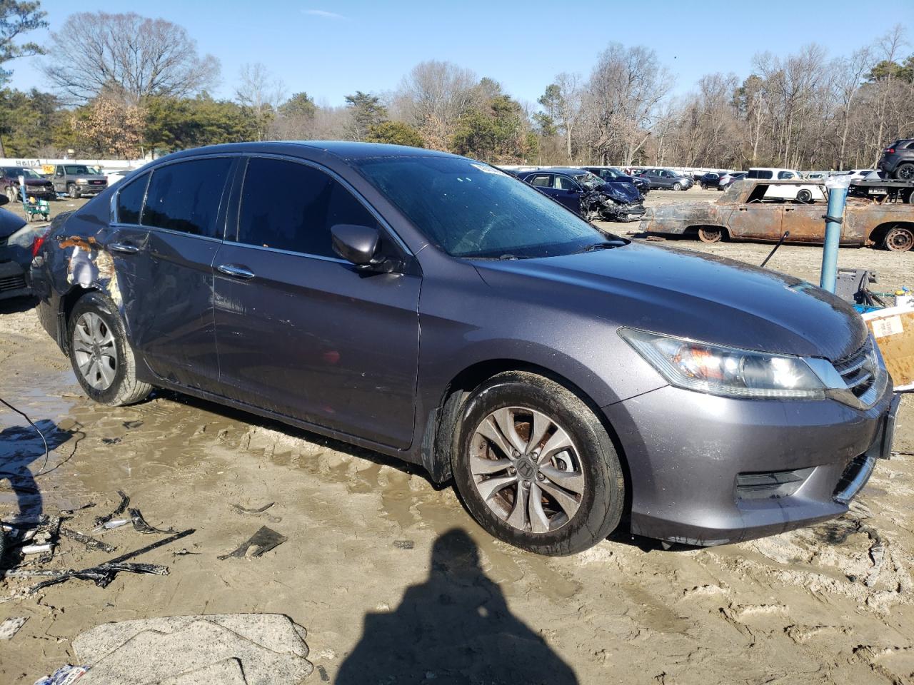 2015 Honda Accord VIN 1HGCR2F36FA172229 Copart auction photo, side / rear end damage thumbnail 4