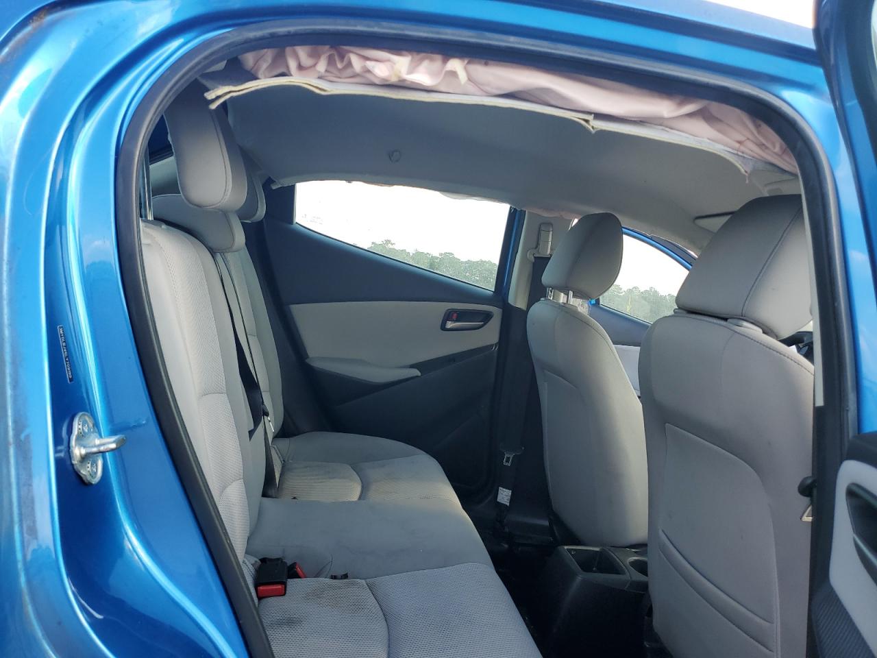 2020 Toyota Yaris VIN 3MYDLBJV6LY709199 Copart auction photo, front end damage thumbnail 10