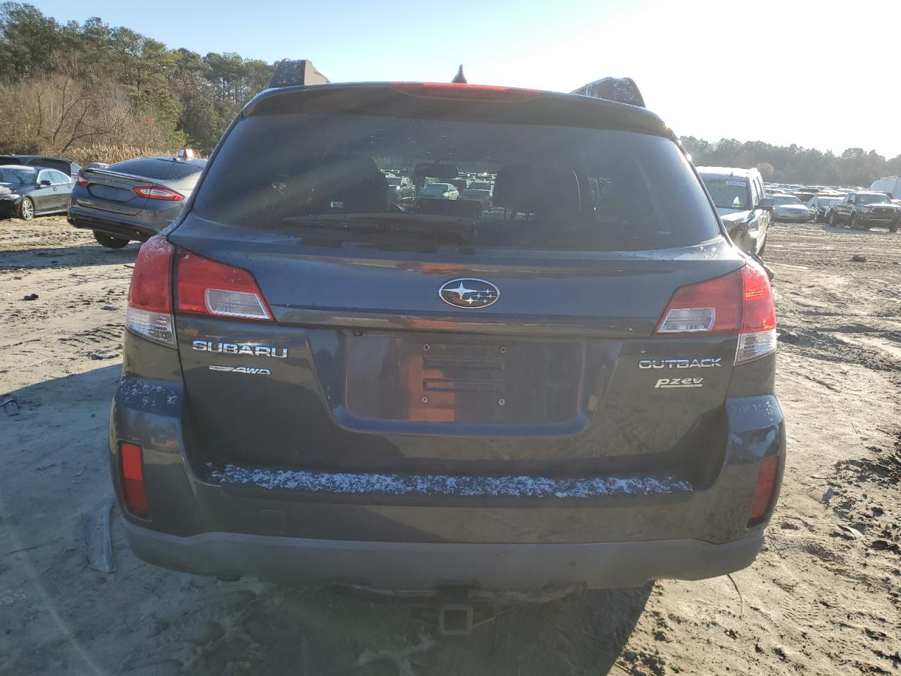 2011 Subaru Outback VIN 4S4BRBKC7B3338297 Copart auction photo, side / front end damage thumbnail 6