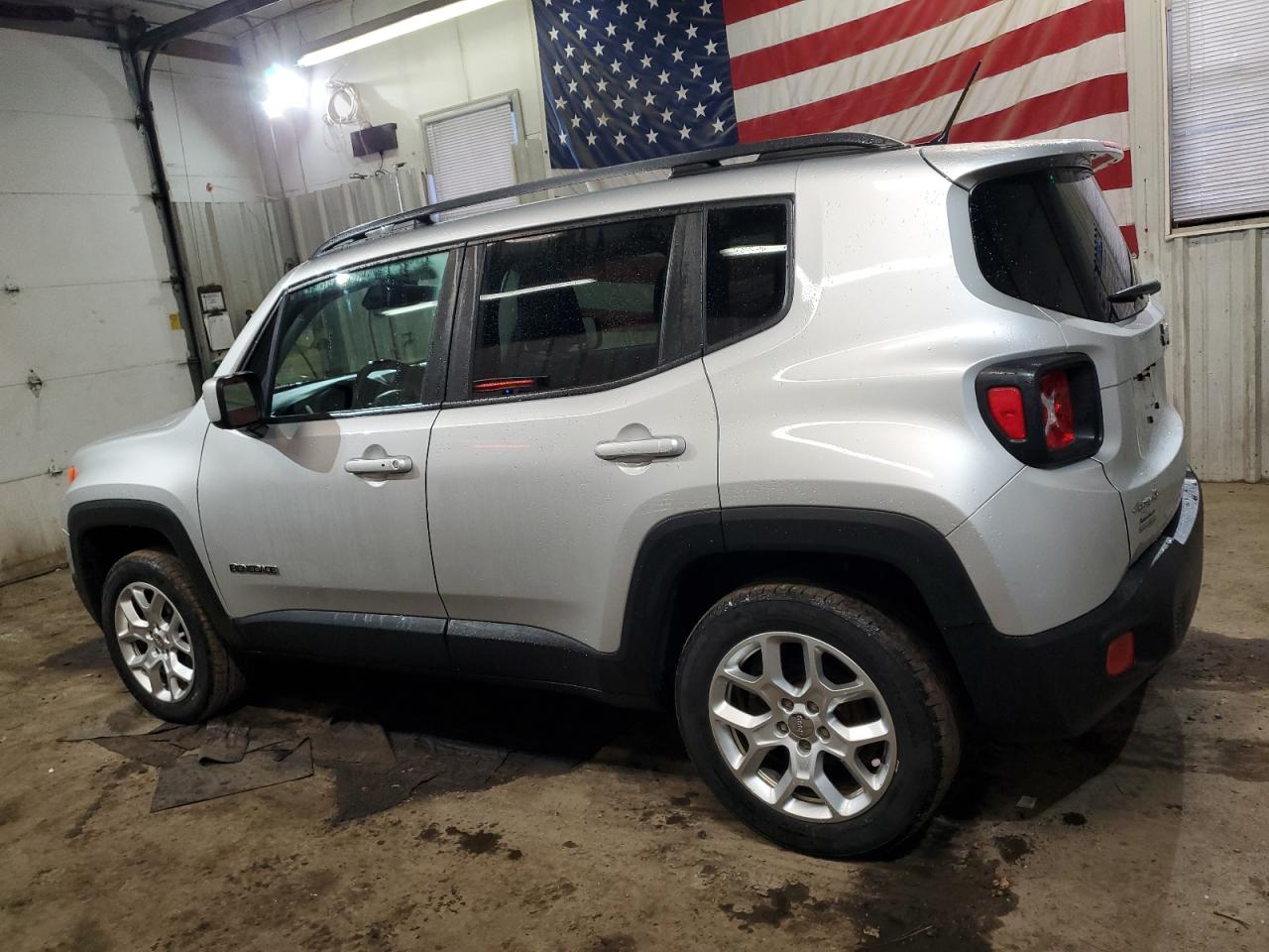 2017 Jeep Renegade VIN ZACCJBBB4HPG16522 Copart auction photo, side / minor dent/scratches damage thumbnail 2