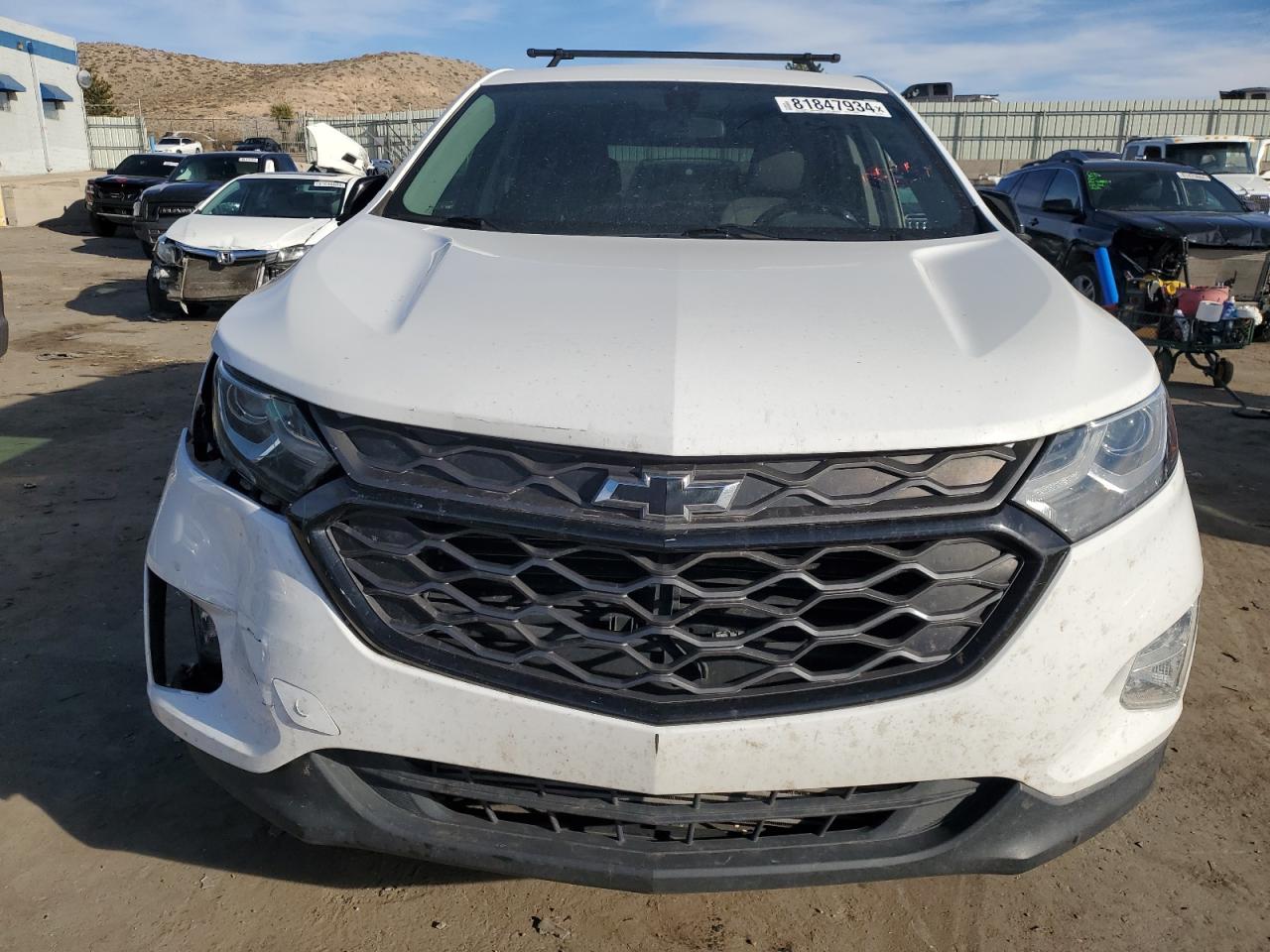 2019 Chevrolet Equinox VIN 2GNAXVEX9K6160852 Copart auction photo, front end damage thumbnail 5