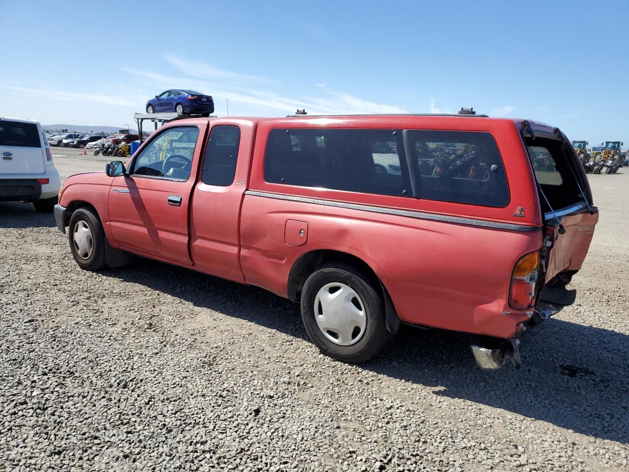 1999 Toyota Tacoma VIN 4TAVL52N5XZ460811 Copart auction photo, rear end / side damage thumbnail 2