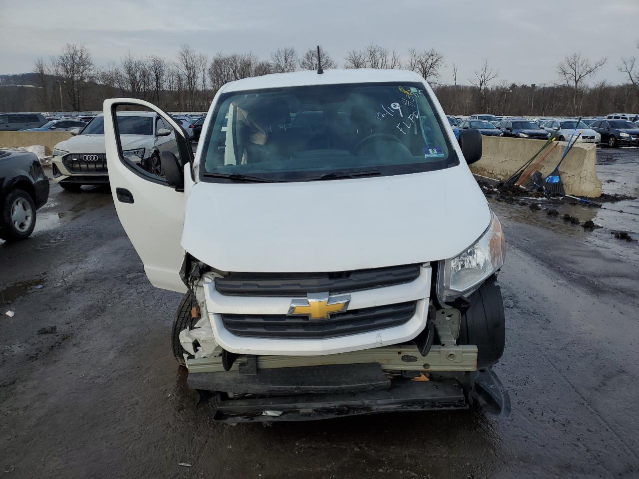 2015 Chevrolet Express VIN 3N63M0YN5FK722340 Copart auction photo, front end / side damage thumbnail 5
