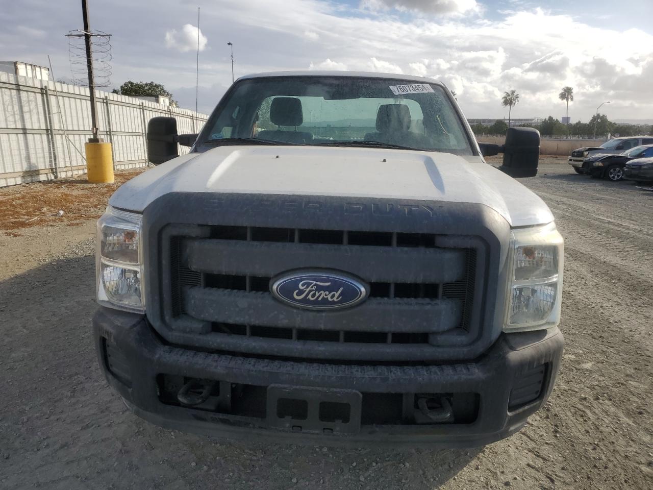 2013 Ford F250 VIN 1FTBF2A67DEB82388 Copart auction photo, side / rear end damage thumbnail 5
