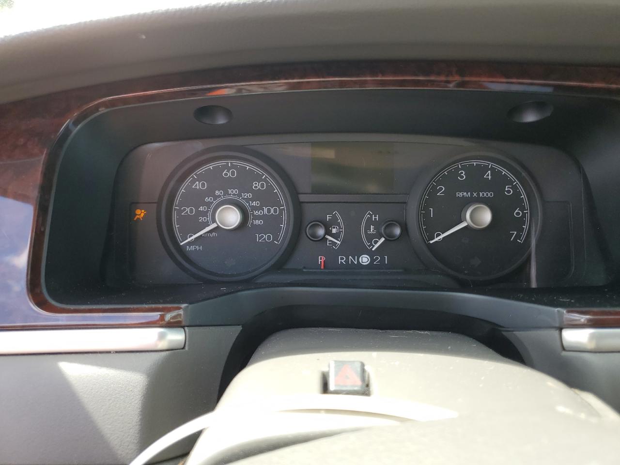2006 Lincoln Town Car VIN 1LNHM81V96Y649527 Copart auction photo, water/flood damage thumbnail 9