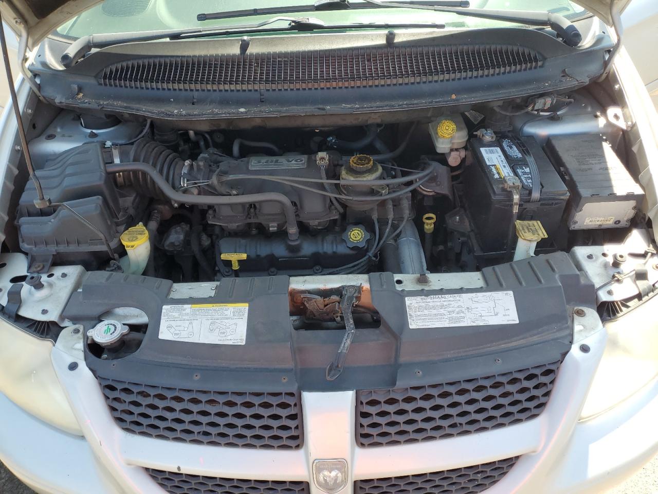 2004 Dodge Caravan VIN 2D4GP44L84R503005 Copart auction photo, vandalism / mechanical damage thumbnail 12