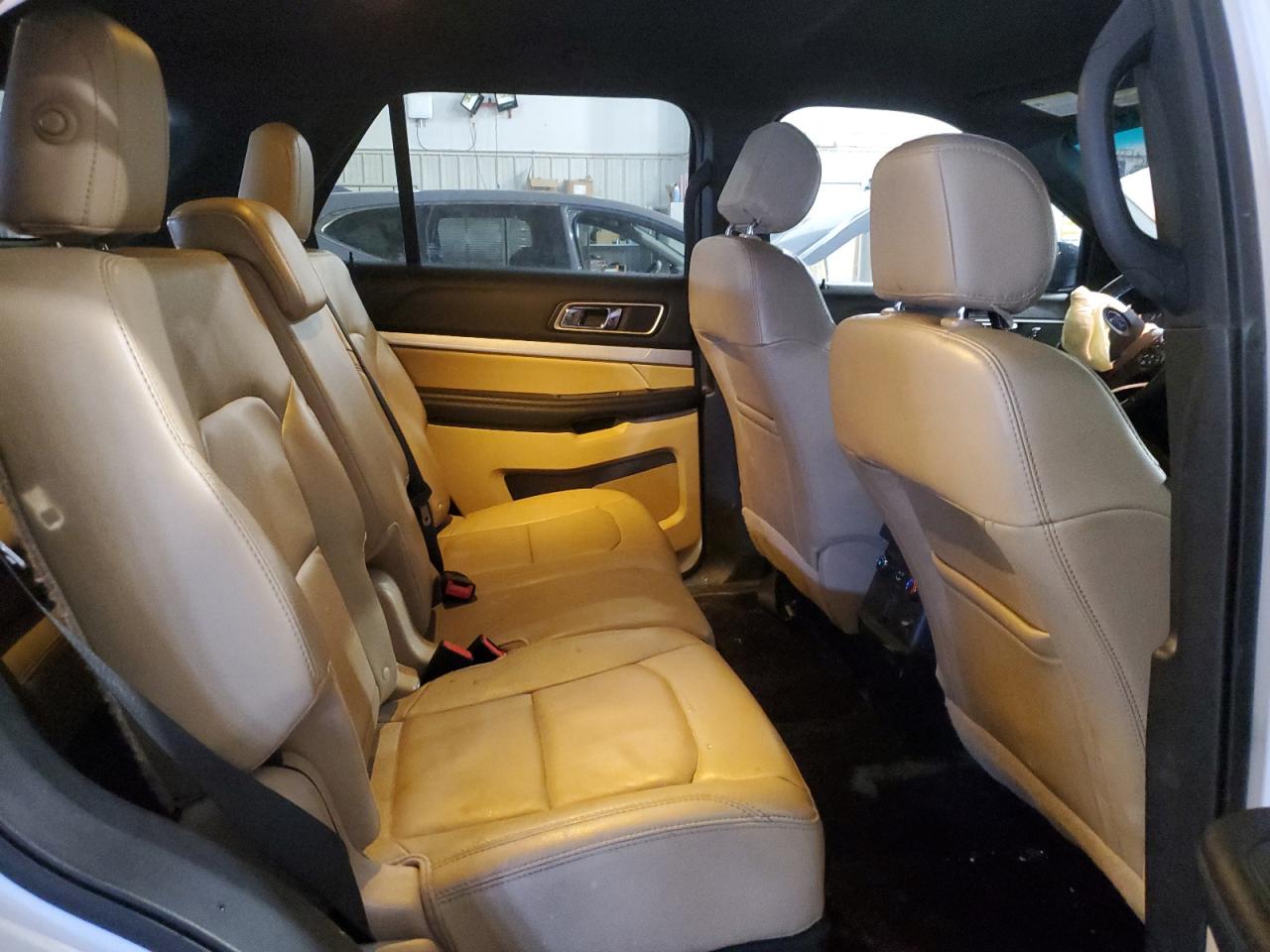 2017 Ford Explorer VIN 1FM5K7DH3HGA70146 Copart auction photo, front end / minor dent/scratches damage thumbnail 11