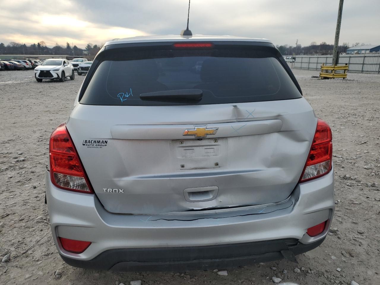 2019 Chevrolet Trax VIN 3GNCJKSB6KL255740 Copart auction photo, rear end damage thumbnail 6