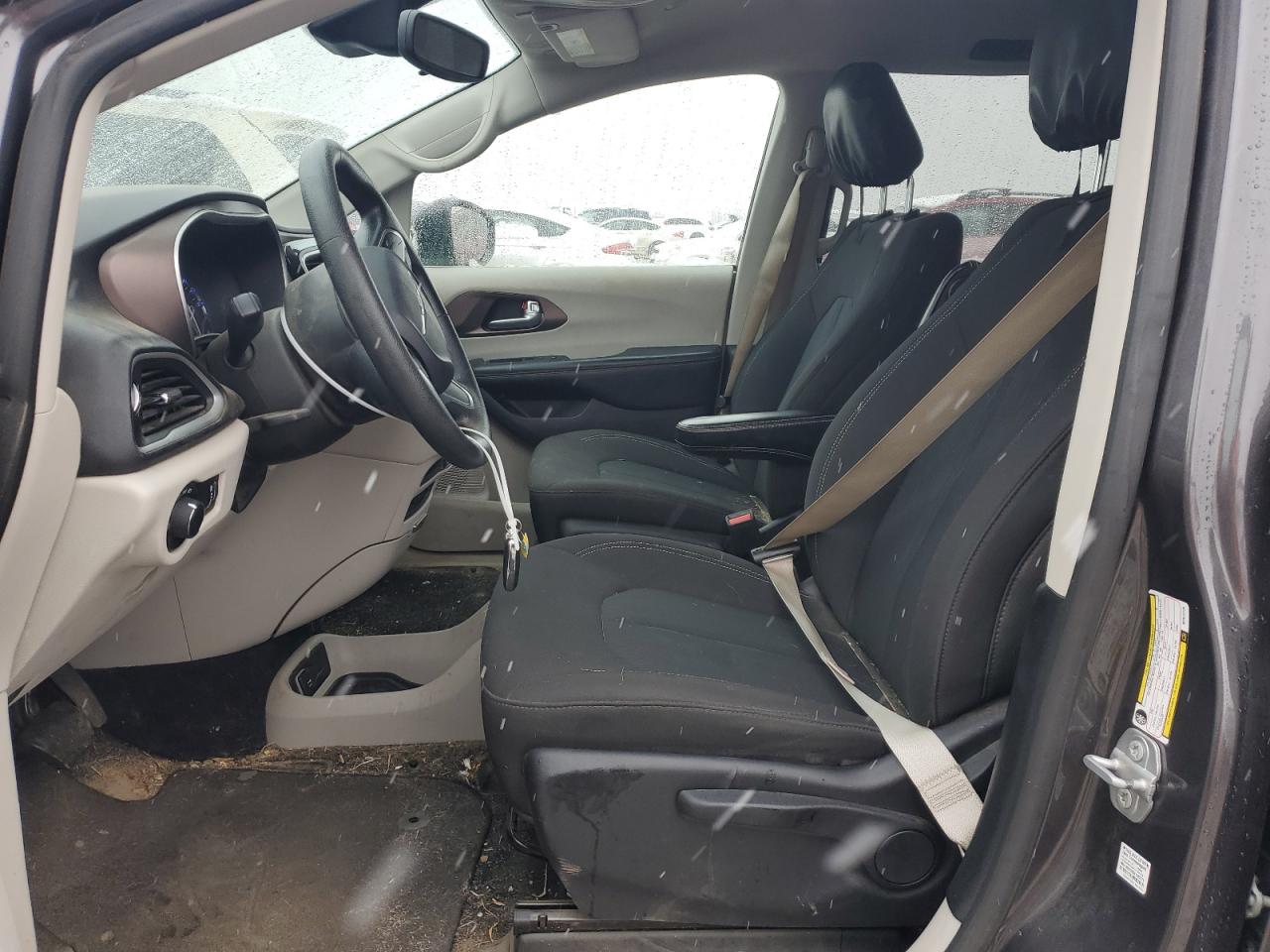 2021 Chrysler Voyager VIN 2C4RC1AG6MR513135 Copart auction photo, front end damage thumbnail 7