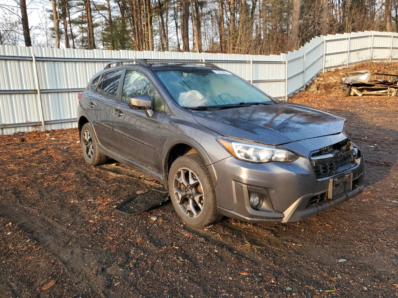 2020 Subaru XV VIN JF2GTAPC0L8273085 Copart auction photo, front end / minor dent/scratches damage thumbnail 4