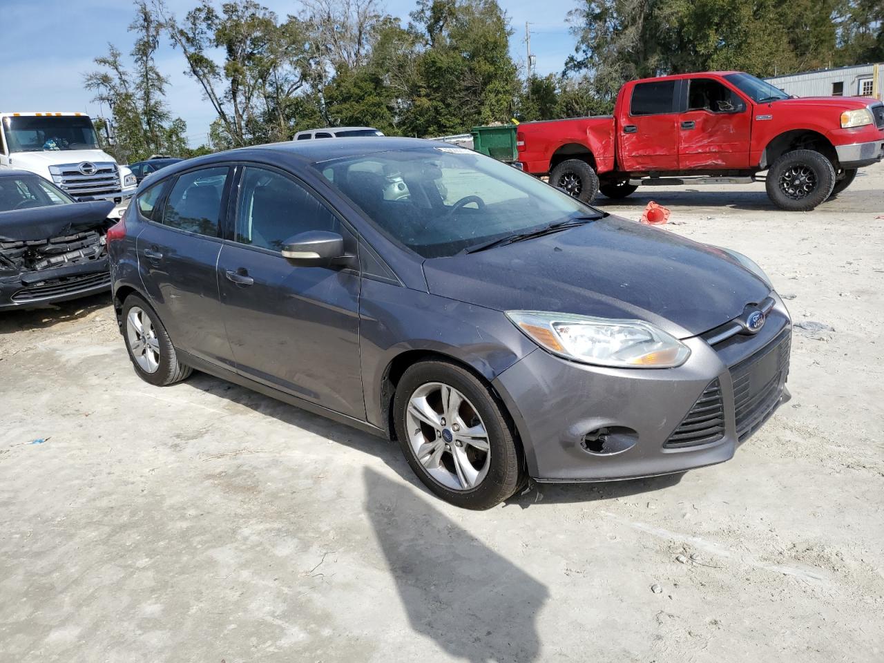 2014 Ford Focus VIN 1FADP3K21EL159005 Copart auction photo, mechanical / front end damage thumbnail 4