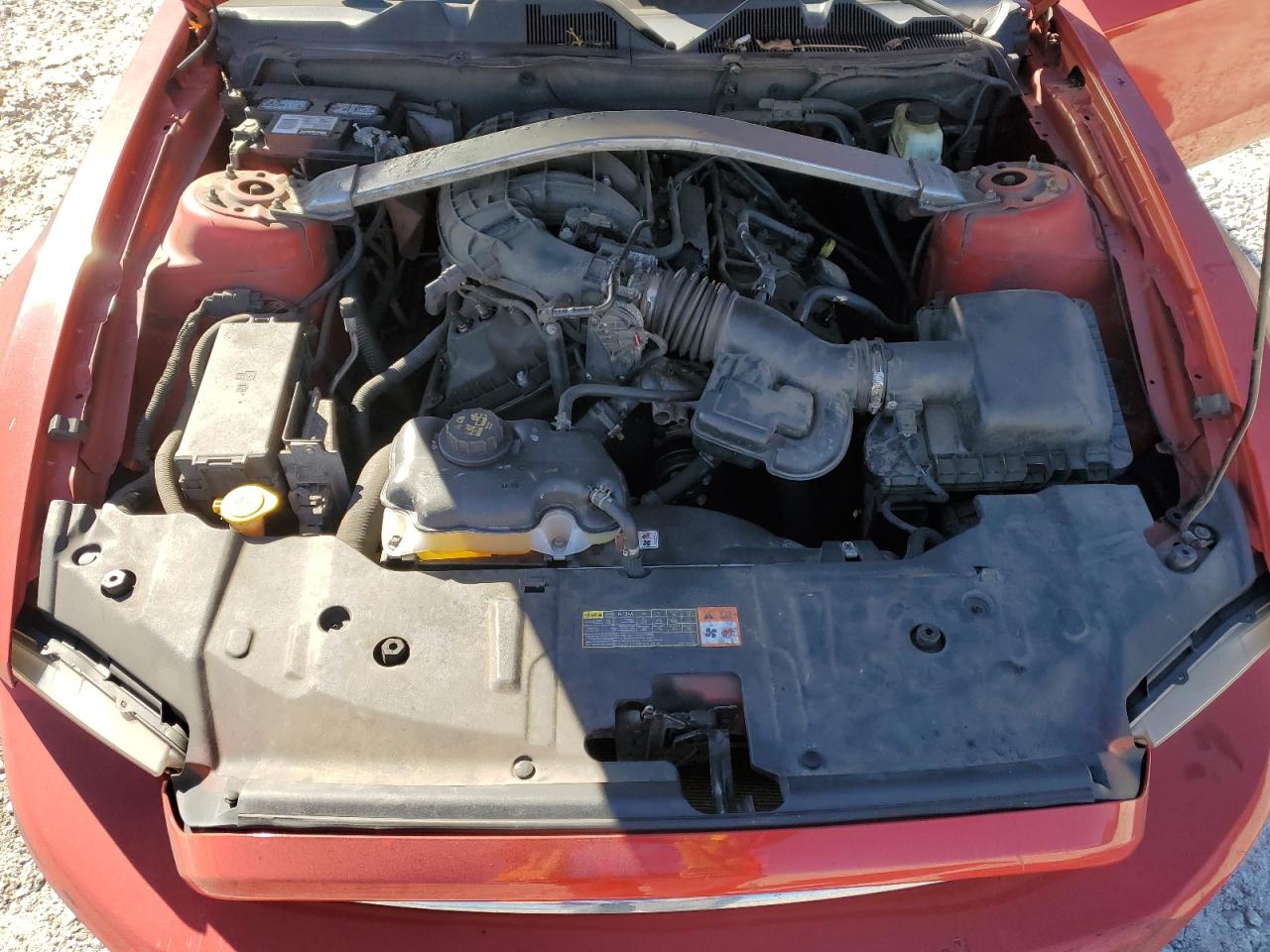 2013 Ford Mustang VIN 1ZVBP8EM1D5237374 Copart auction photo, rear end / minor dent/scratches damage thumbnail 13