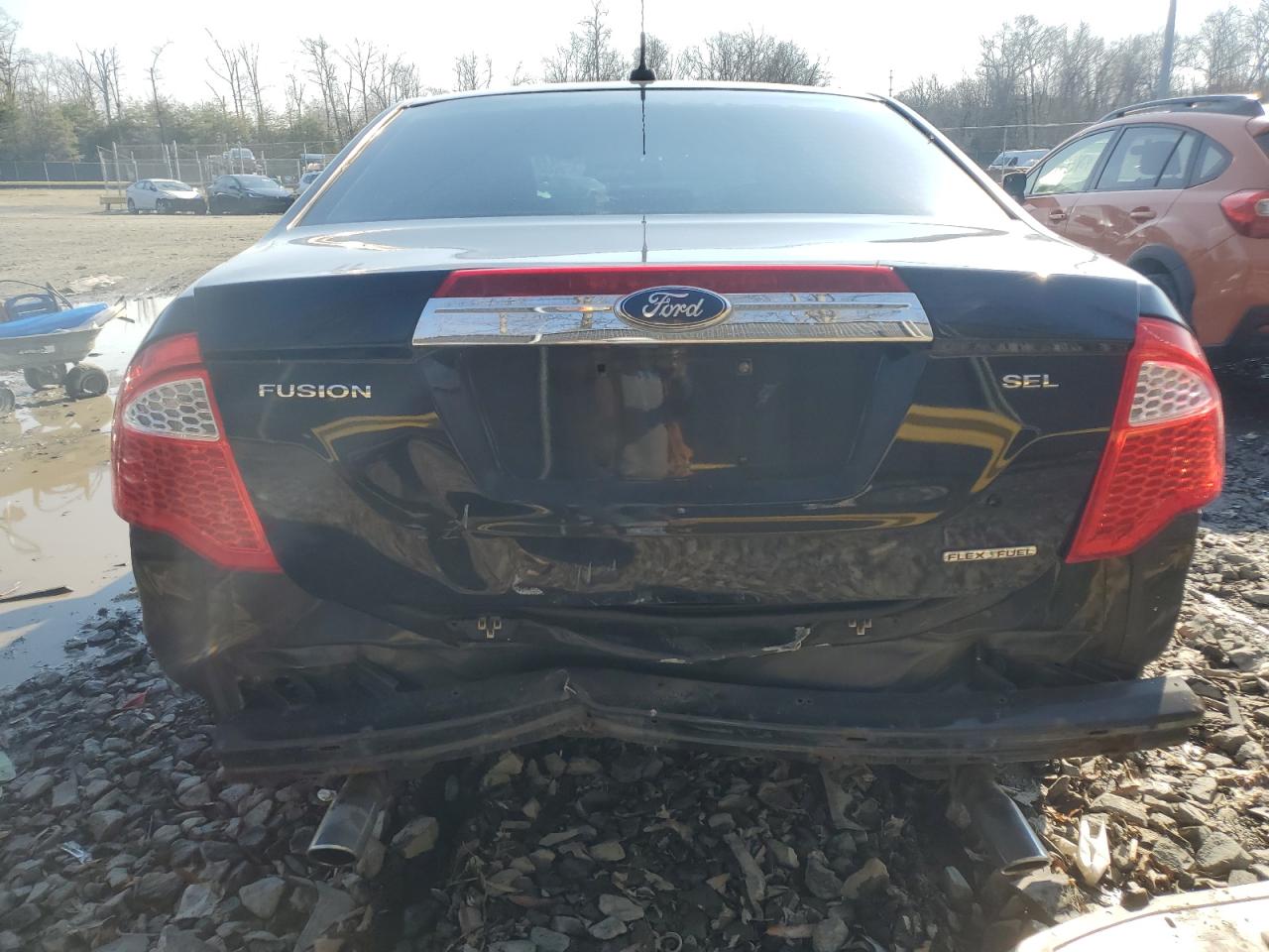 2011 Ford Fusion VIN 3FAHP0JG7BR197204 Copart auction photo, rear end damage thumbnail 6