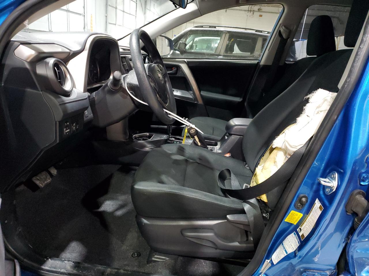 2018 Toyota RAV 4 VIN JTMBFREV1JJ255090 Copart auction photo, side / minor dent/scratches damage thumbnail 7