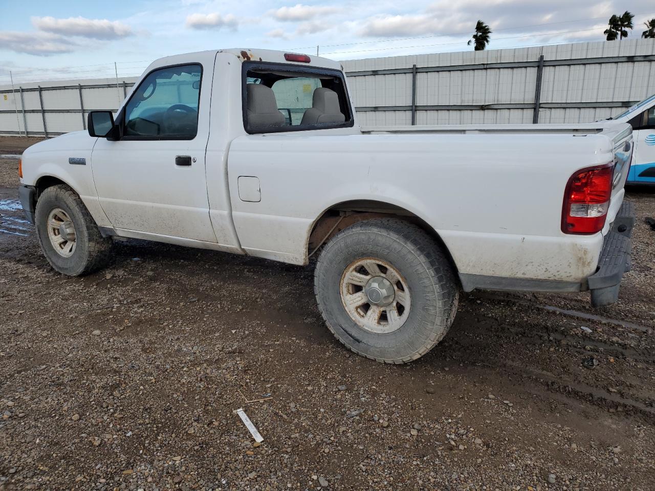 2007 Ford Ranger VIN 1FTYR10D37PA15871 Copart auction photo, rear end / minor dent/scratches damage thumbnail 2