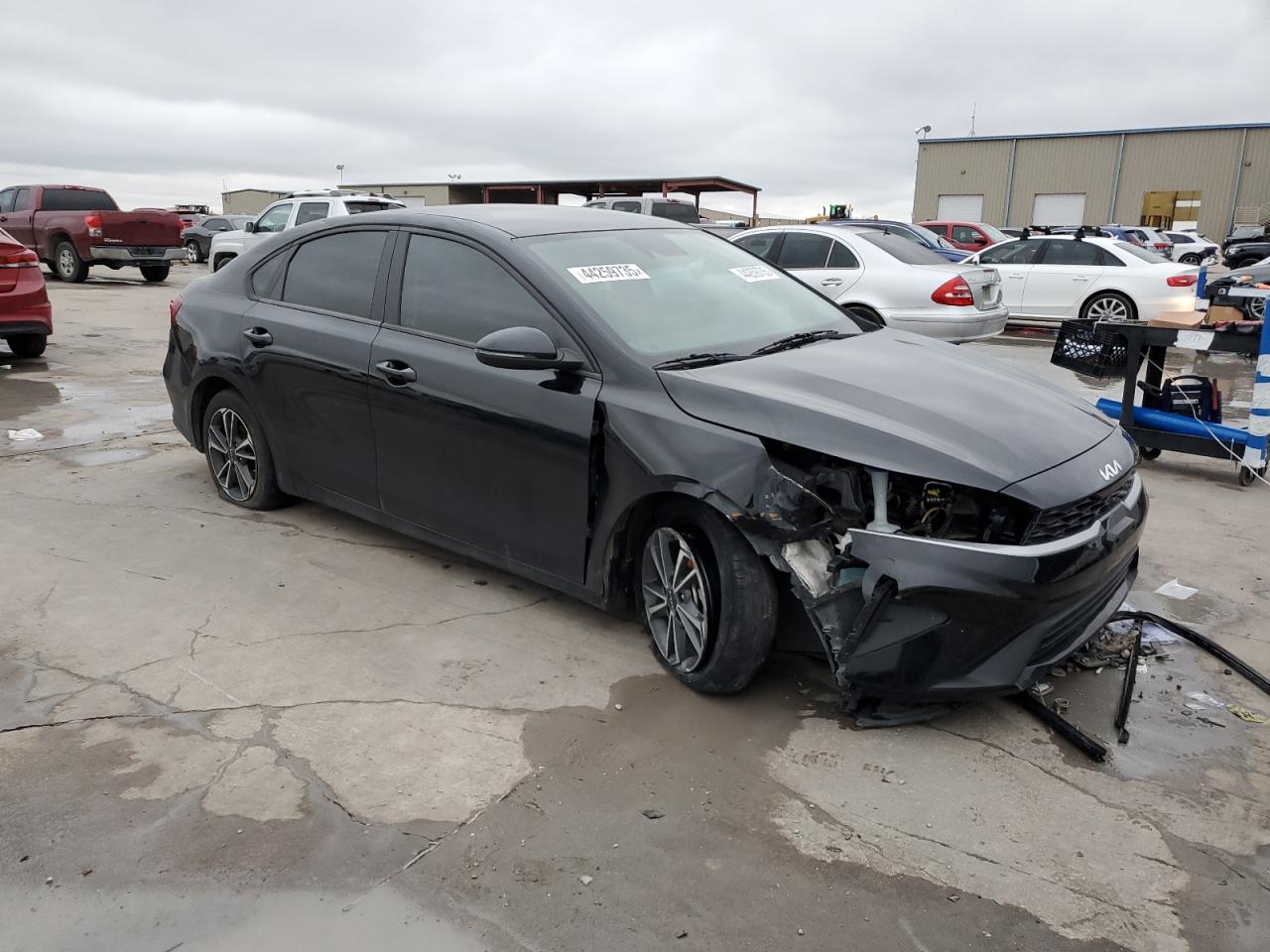 2022 KIA Forte VIN 3KPF24AD1NE424783 Copart auction photo, front end damage thumbnail 4