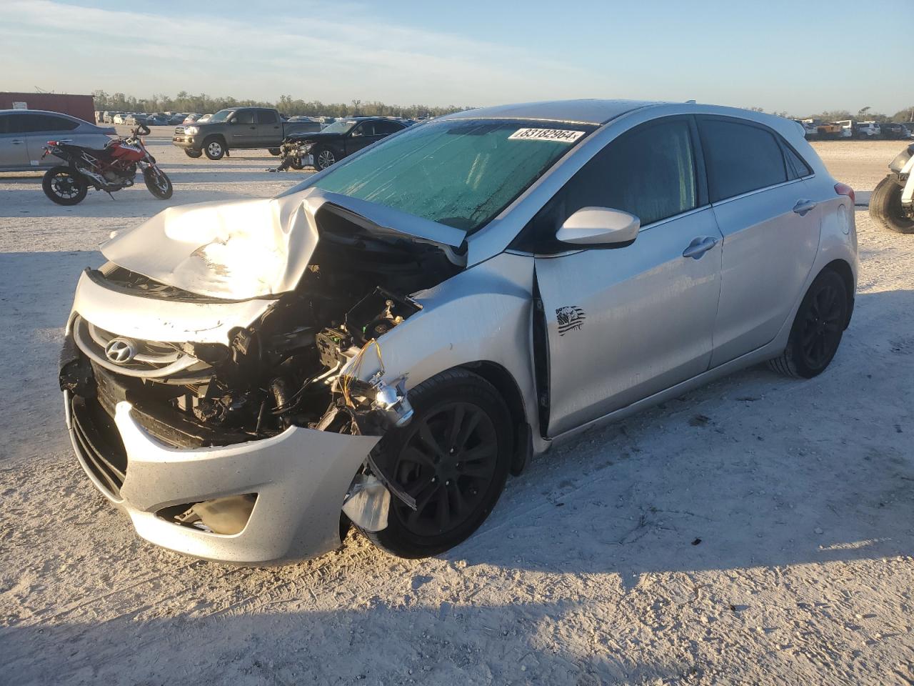 2013 Hyundai Elantra VIN KMHD35LEXDU133825