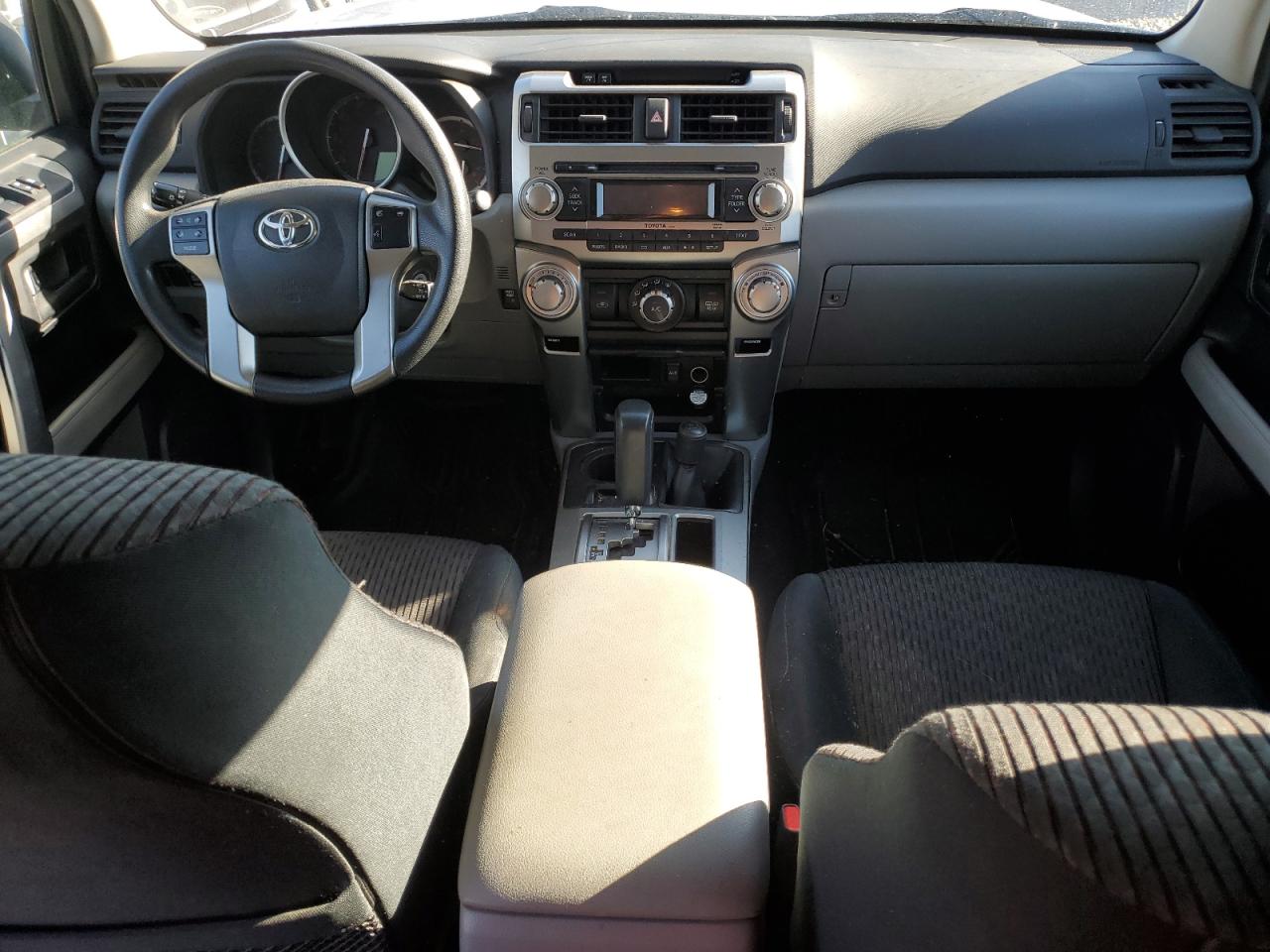 2011 Toyota 4Runner VIN JTEBU5JRXB5047786 Copart auction photo, mechanical / minor dent/scratches damage thumbnail 8
