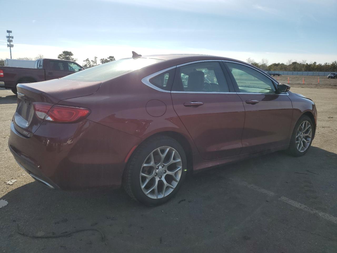 2015 Chrysler 200 VIN 1C3CCCEG6FN656800 Copart auction photo, side / minor dent/scratches damage thumbnail 3