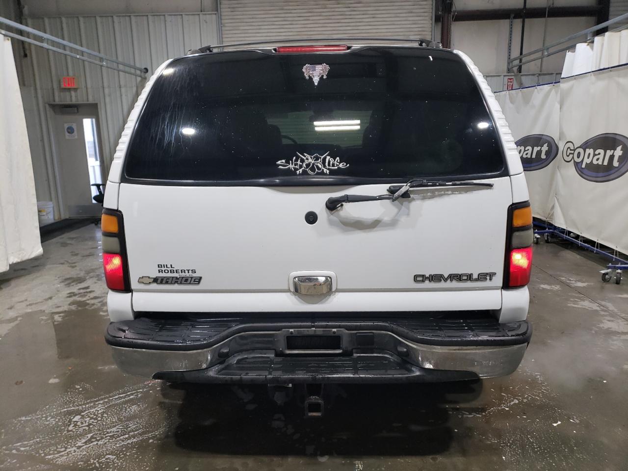2005 Chevrolet Tahoe VIN 1GNEK13T75J218893 Copart auction photo, front end damage thumbnail 6