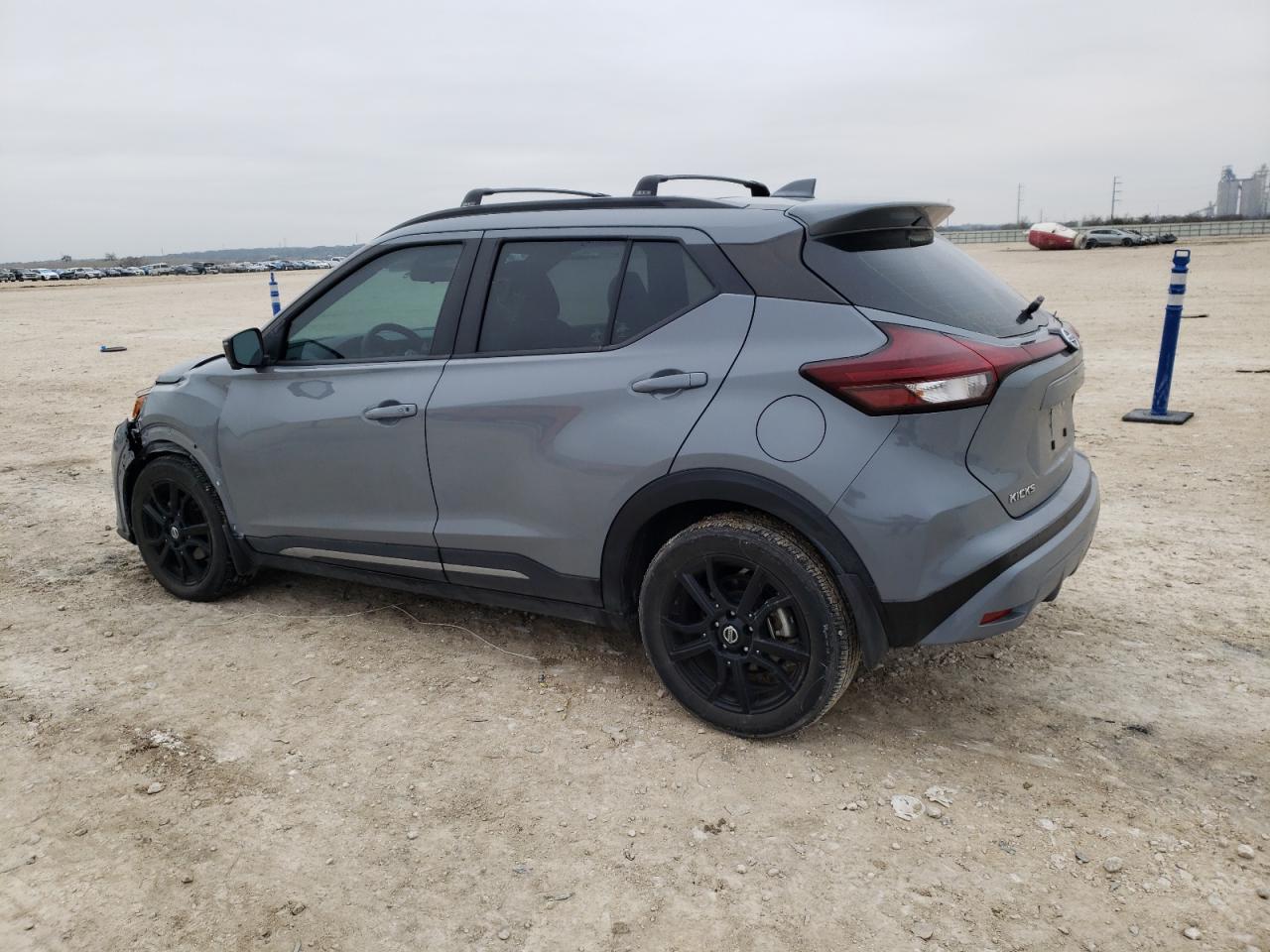 2021 Nissan Kicks VIN 3N1CP5DV8ML555351 Copart auction photo, front end damage thumbnail 2