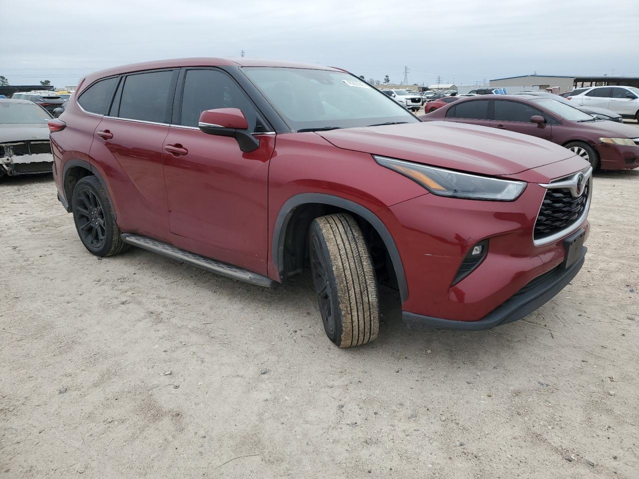 2022 Toyota Highlander VIN 5TDZZRAH9NS126660